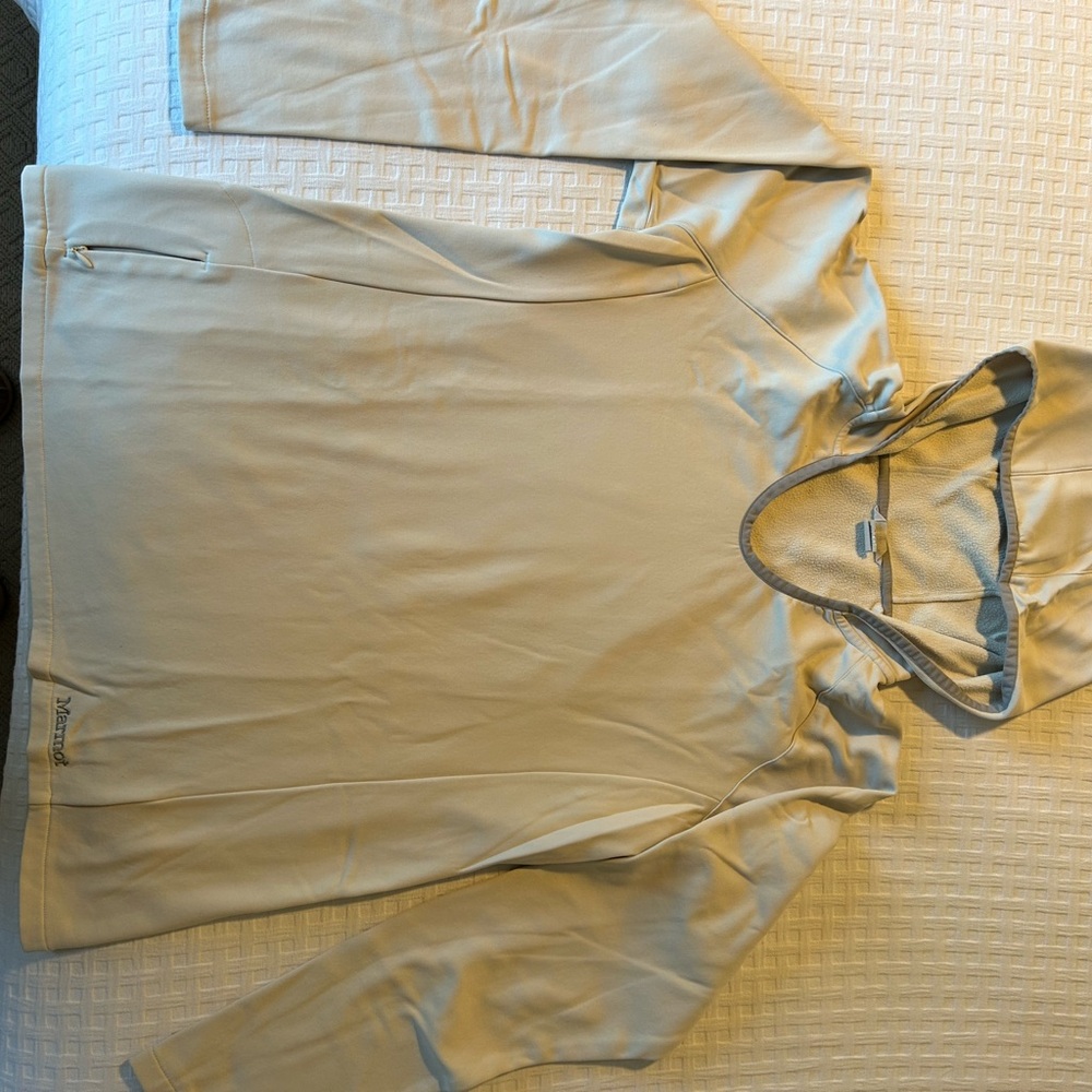 Marmot Cream and Light Gray base layer Hoodie